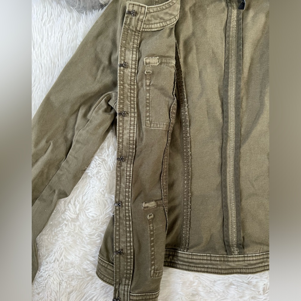 White House Black Market Distressed Military Style Utility Jacket - NWOT - Picture 6 of 11